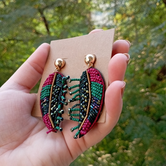 70s Elegant Earrings - Picture 4 of 14